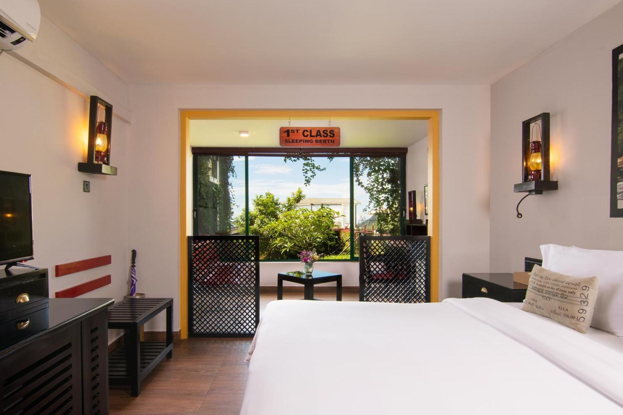 Ekho Hotel